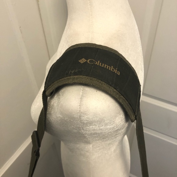 Columbia shoulder Bag - Picture 4 of 12
